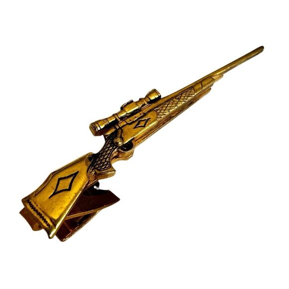 Vintage Kinney Co. Rifle Tie Clip โ Gold Tone Figural Gun Tie Bar - Picture 1 of 8